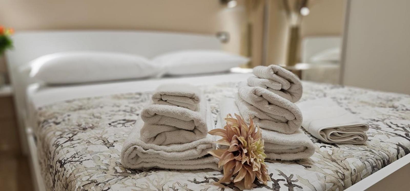 Happy Holiday Apartament 콰르투 산텔레나 외부 사진